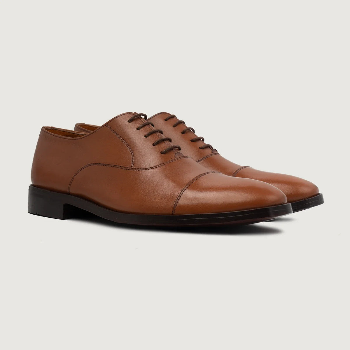 Professor Oxford タン レザーシューズ メンズ For Men in Tan Full-Grain Leather - 側面ビュー | 公式オンライン通販