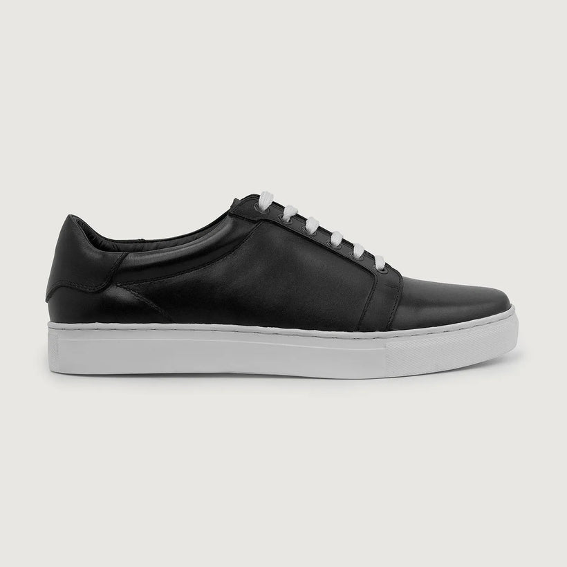Carter Runn ブラック Leather Sneakers メンズ