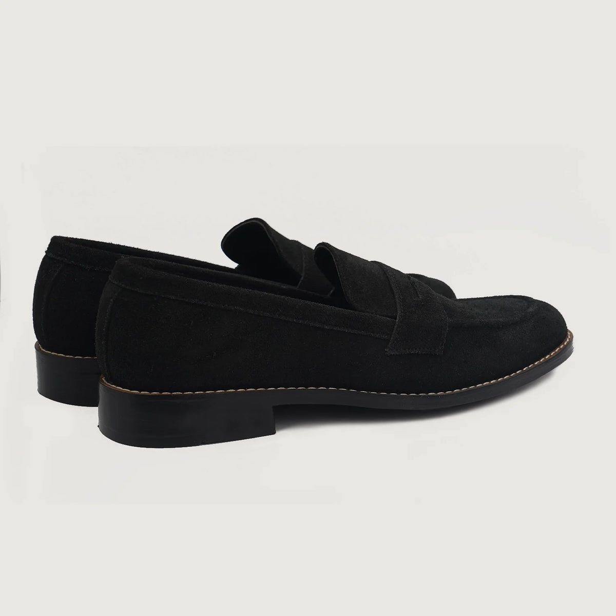 Baxton ブラック Suede レザーローファー メンズ For Men - 補強ヒールカウンターと高精度2本針ステッチのディテール