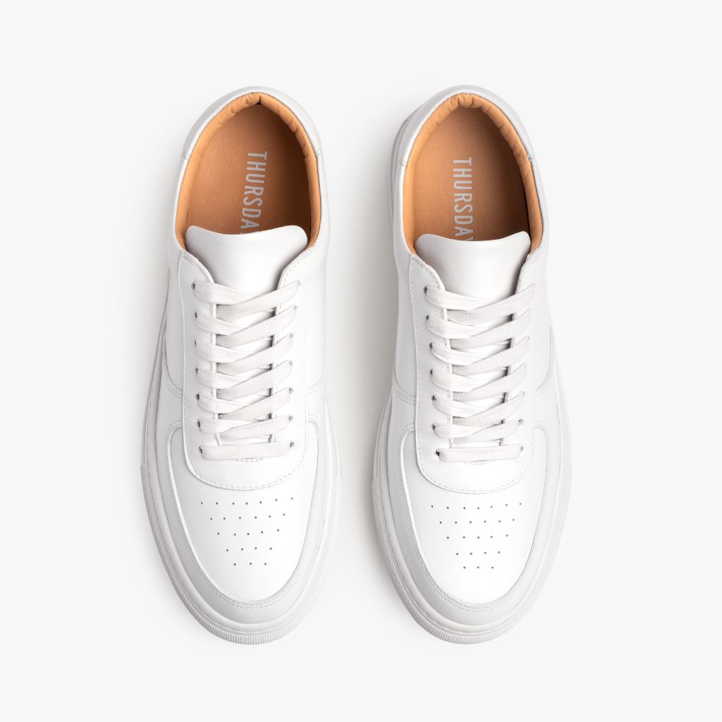 Court Toffee x Off-White Leather Sneakers - 補強ヒールカウンターと高精度2本針ステッチのディテール