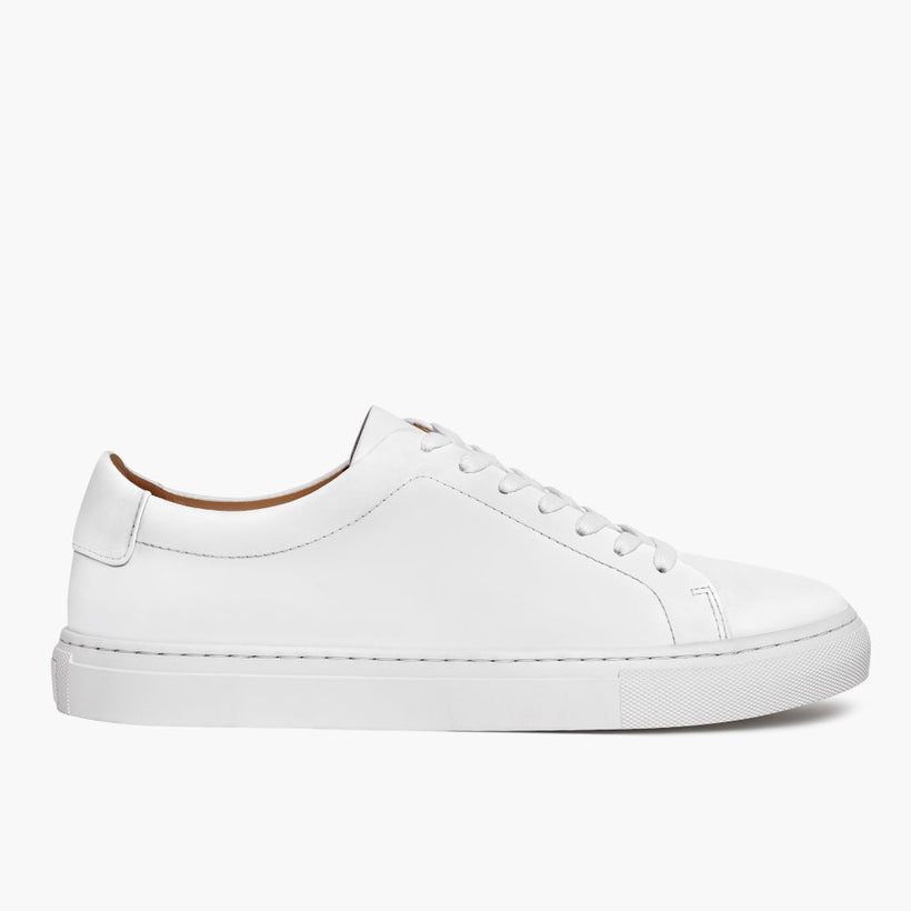 Encore White Leather Sneakers レディース