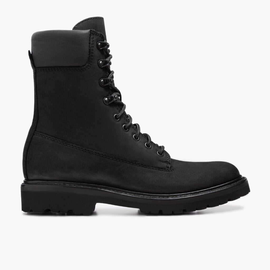 Black Full-Grain leather Boots - グッドイヤーウェルト製法とつま先トウボックスのディテール