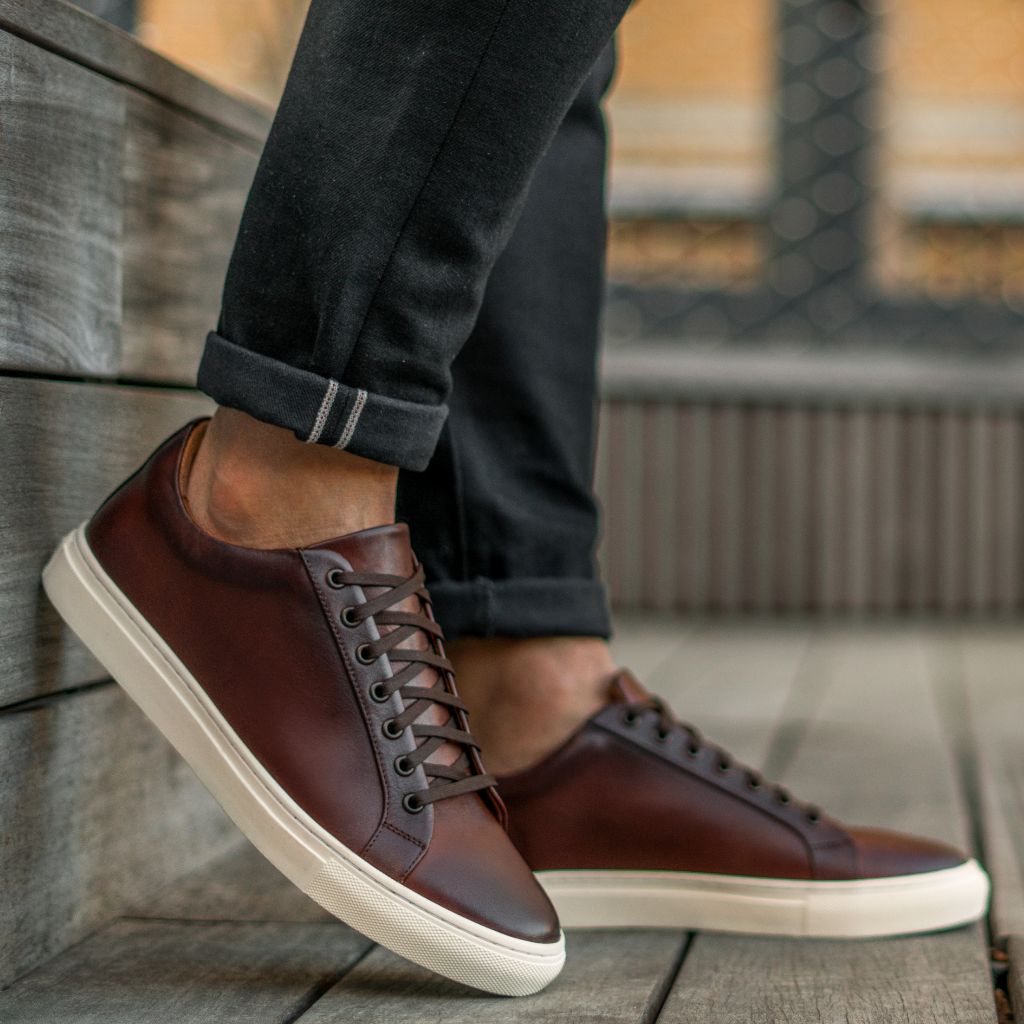 Cushioned Leather Insole & Ergonomic Arch Support Construction Detail