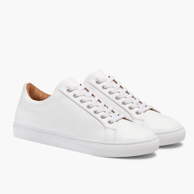 Premier Low Top White Leather Sneakers メンズ
