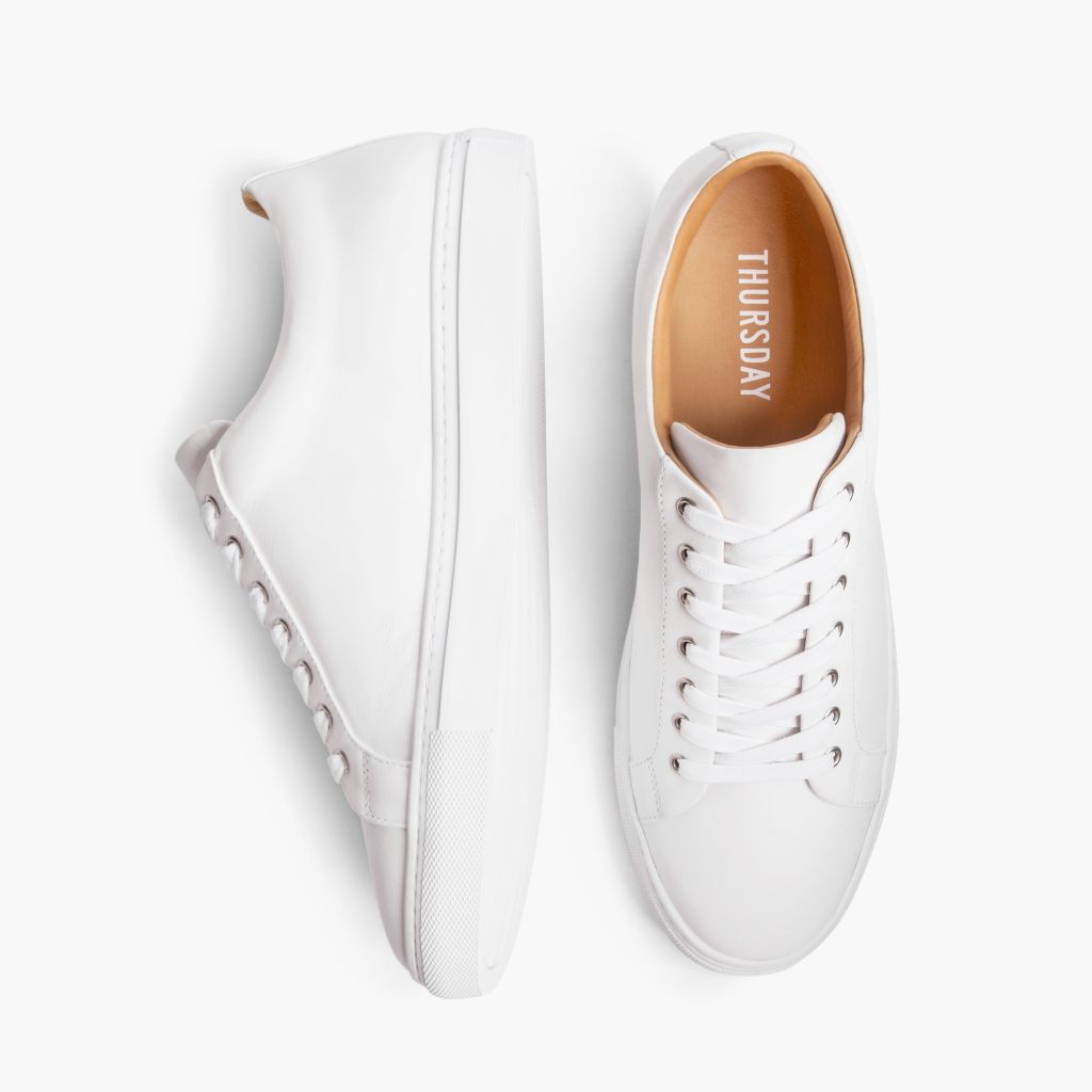 Premier Low Top ホワイト レザースニーカー メンズ For Men - 補強ヒールカウンターと高精度2本針ステッチのディテール