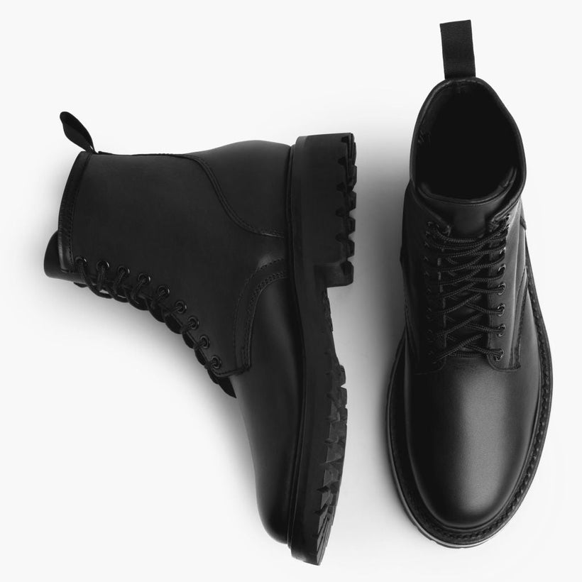 Stomper ブラック (No Zipper) Leather Boots メンズ