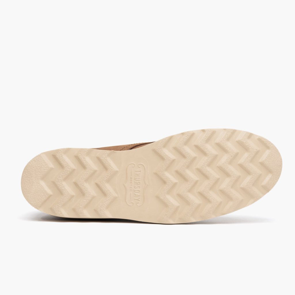 High-Traction Rubber Outsole & Lug Tread Pattern on Diplomat Pebble レザーブーツ レディース