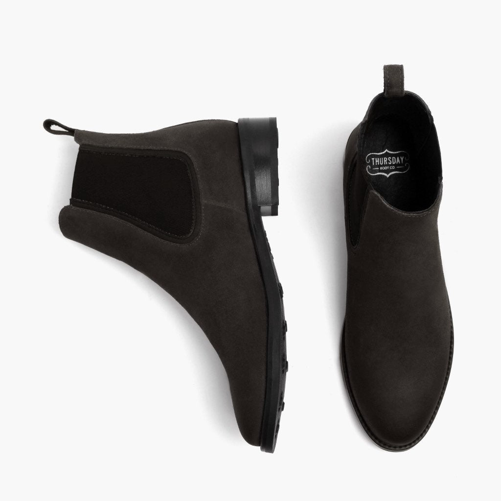 High-Traction Rubber Outsole & Lug Tread Pattern on Duchess シャドウグレー レザーブーツ レディース