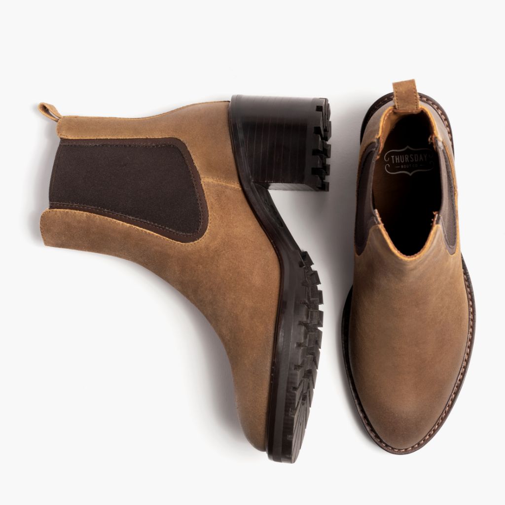 High-Traction Rubber Outsole & Lug Tread Pattern on Knockout サファリ レザーブーツ レディース