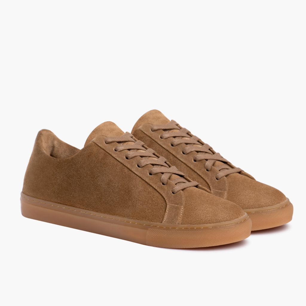 Premier Low Top Camel レザースニーカー レディース in Camel Full-Grain Leather - 側面ビュー | 公式オンライン通販