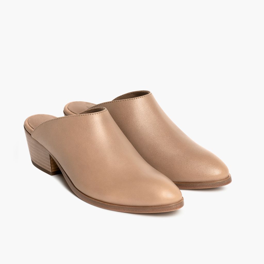 Breeze Milk Coffee レザーブーツ レディース in Classic Full-Grain Leather - 側面ビュー | 公式オンライン通販