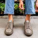 Cushioned Leather Insole & Ergonomic Arch Support Construction Detail
