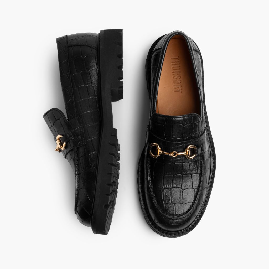 Penny ブラック & Gold Croco レザーローファー レディース - 補強ヒールカウンターと高精度2本針ステッチのディテール
