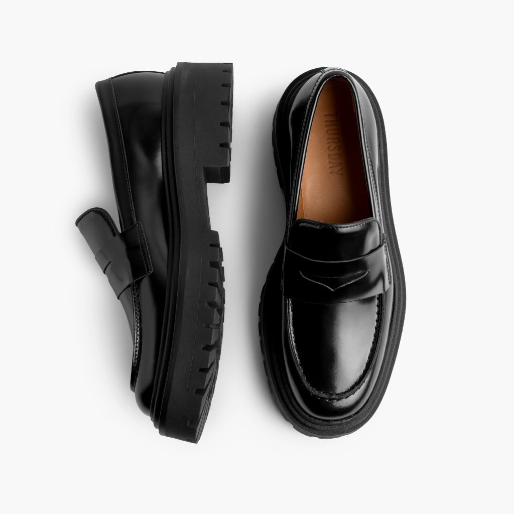 Penny Platform ブラック レザーローファー レディース - 補強ヒールカウンターと高精度2本針ステッチのディテール