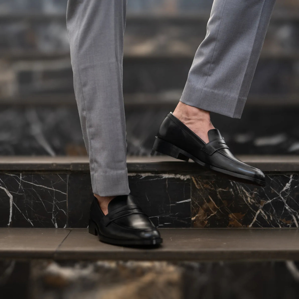 Orlaven Baxton ブラック レザーローファー メンズ footwear image 10