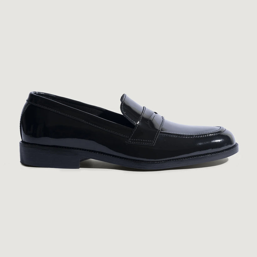Baxton ブラック Patent Leather Loafers メンズ
