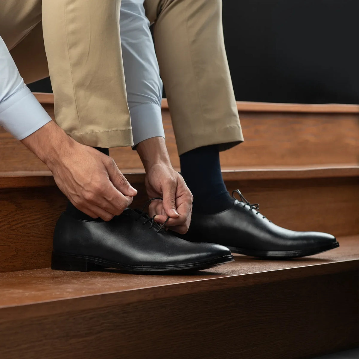 Orlaven Director Wholecut ブラック レザーシューズ メンズ footwear image 10