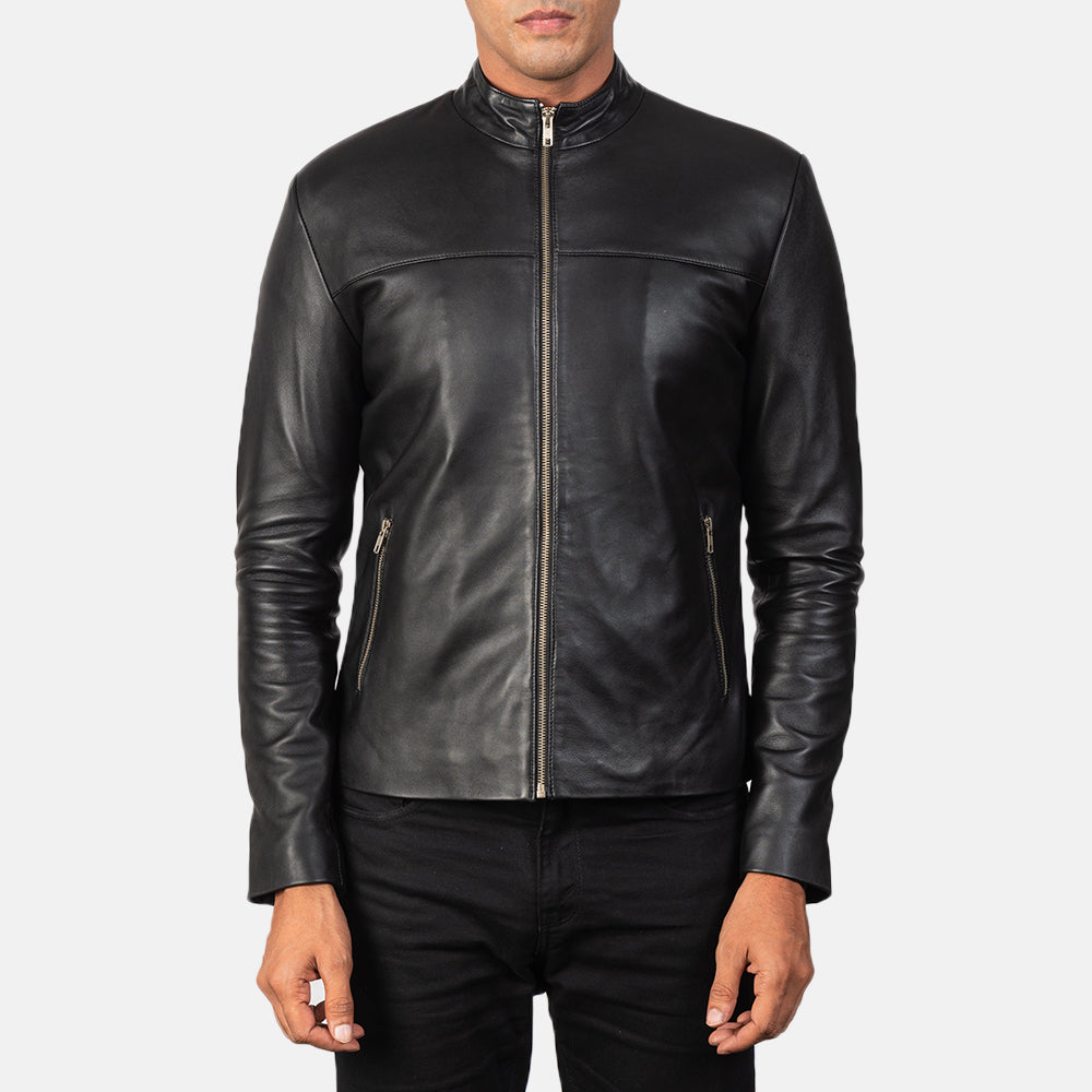 Men's Adornica ブラック レザーライダースジャケット メンズ - Lateral Side Profile View Showing Sleeve Cut &amp; Athletic Taper Fit