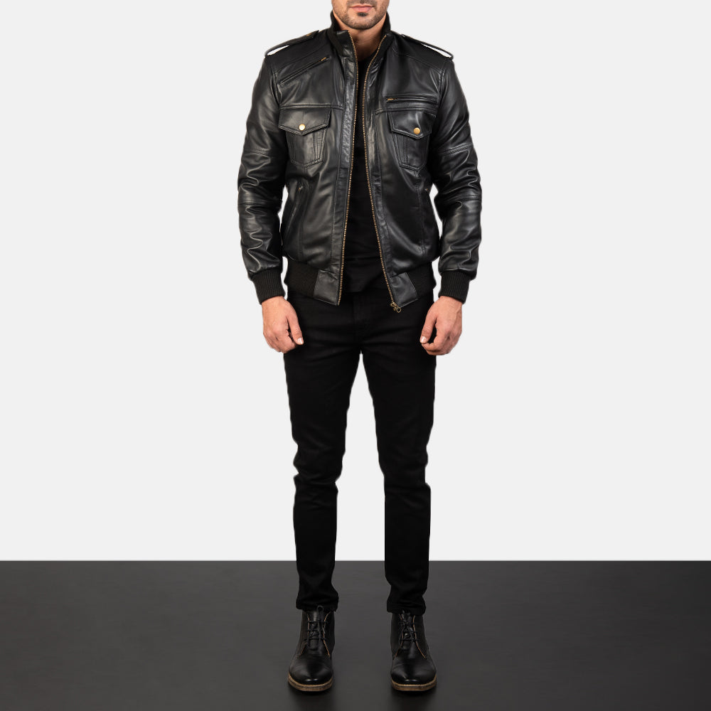 Men's Agent Shadow ブラック レザーボンバージャケット メンズ - Lateral Side Profile View Showing Sleeve Cut &amp; Athletic Taper Fit