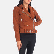 Close-Up Detail of Notch &amp; Zipper Hardware on Women's Alison ブラウン Suede レザーライダースジャケット レディース
