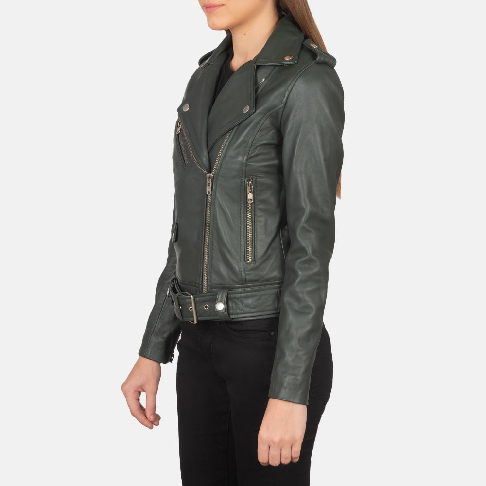 
Green Sheepskin Leather Biker Jacket - 美しい肩のラインと裾の仕立てが際立つ背面ビュー