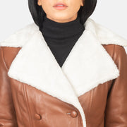 
内側ライニングビュー Showing Fully Faux Fur Lined & 内側ユーティリティポケット2つ
