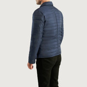 Close-Up Detail of High neck &amp; Button Hardware on Men's Bo Quilt Windbreaker レザージャケット メンズ