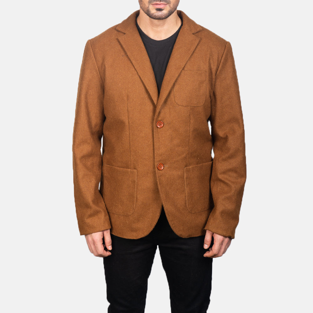 
クローズアップ詳細 of Notch & Button Hardware on Khaki Wool Blazer