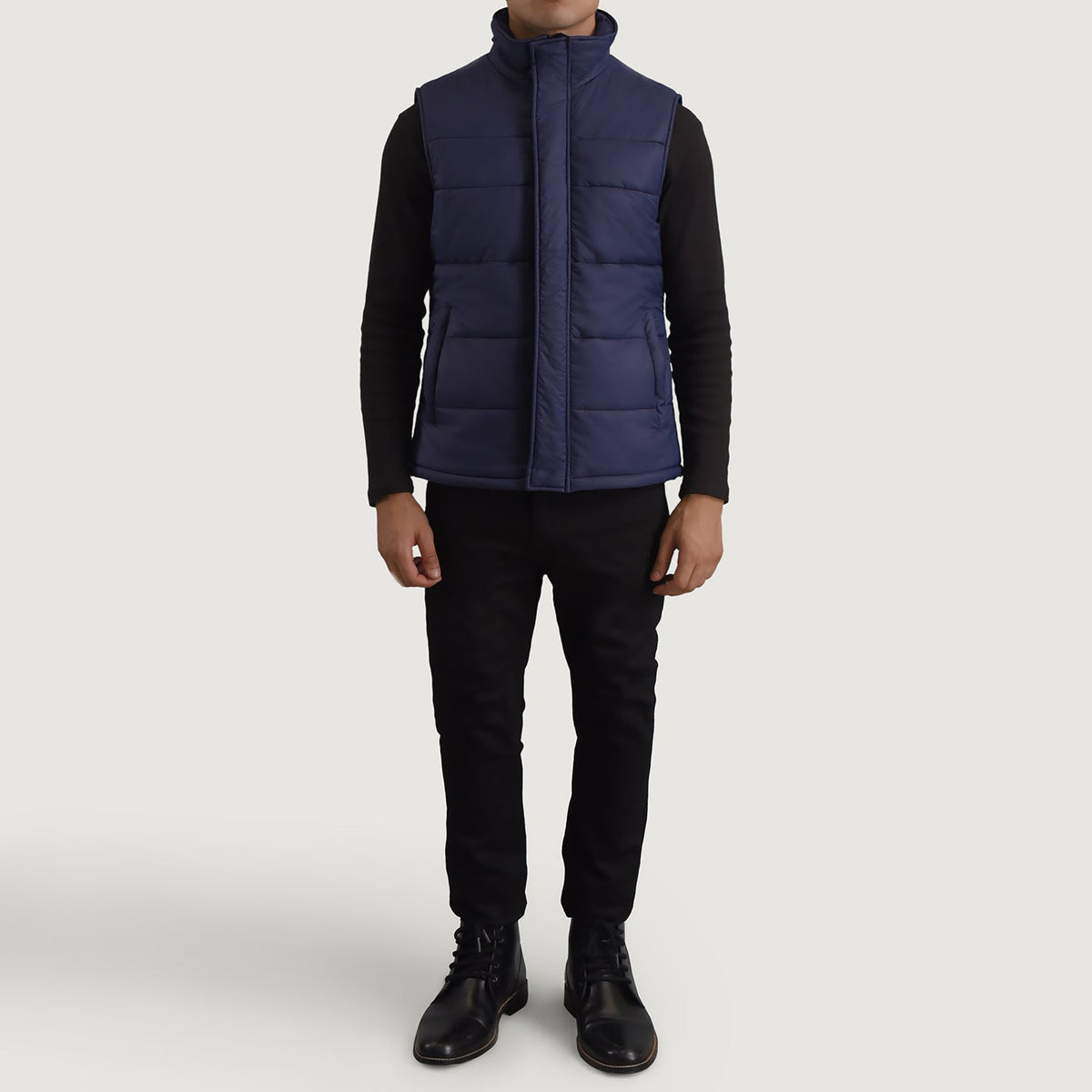 Bryan ブルー Puffer Vest メンズ - Lateral Side Profile View Showing Sleeve Cut &amp; Athletic Taper Fit