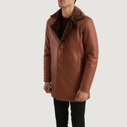 
Brown Sheepskin Burnishing Winter Jacket - 美しい肩のラインと裾の仕立てが際立つ背面ビュー
