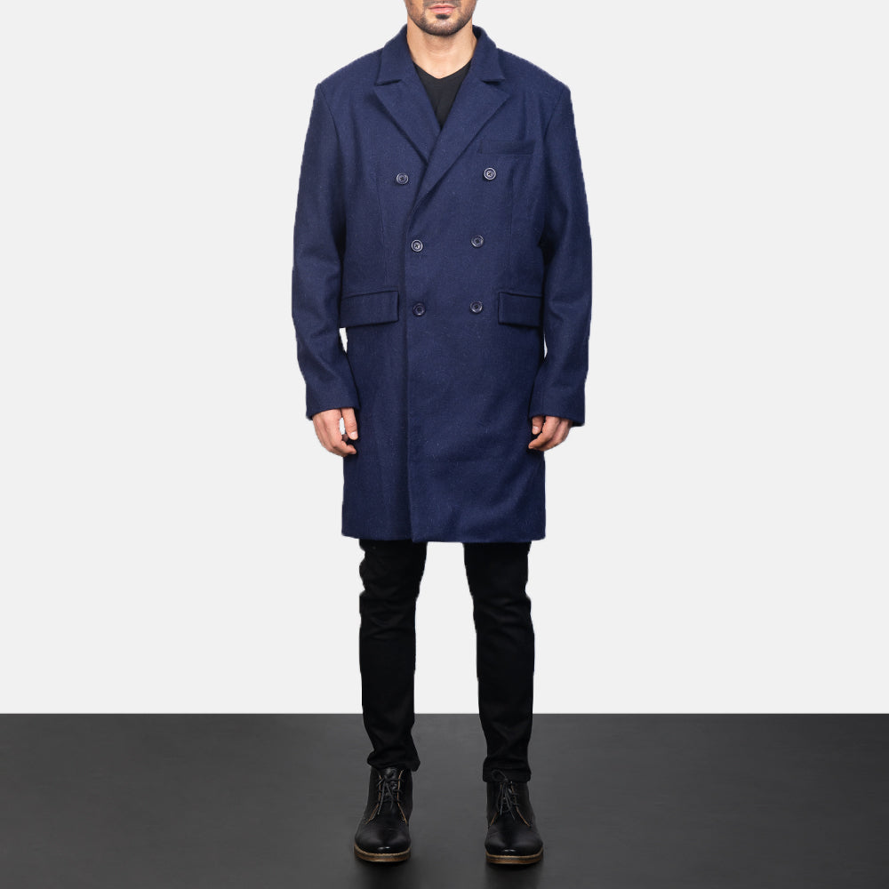 Blue Wool Double Breasted Coat - 袖の立体カッティングと洗練されたテーパードフィットを見せる側面ビュー