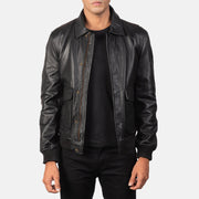 
Coffmen Brown Suede A2 Bomber Jacket in Brown Goatskin Suede - 正面スタイル＆テーラードシルエット | 公式オンライン通販