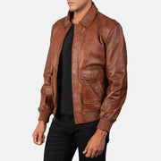
着用イメージ： Coffmen Brown Suede A2 Bomber Jacket モデル着用（自然光でのドレープ感）
