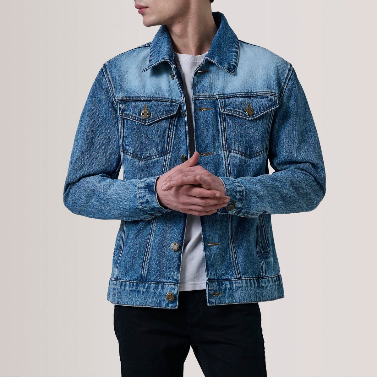 Conard Ice ブルー Denim Trucker レザージャケット メンズ For Men in Ice Blue Full-Grain Leather - Front Profile View &amp; Tailored Silhouette | Buy Online