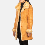 
Distressed Beige Goatskin Suede Leather Coat - 美しい肩のラインと裾の仕立てが際立つ背面ビュー