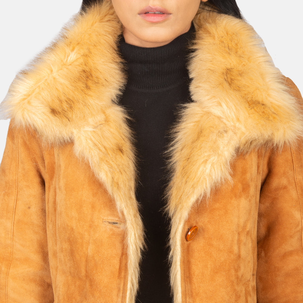 
内側ライニングビュー Showing Fully Faux Fur Lined & 内側ユーティリティポケット2つ