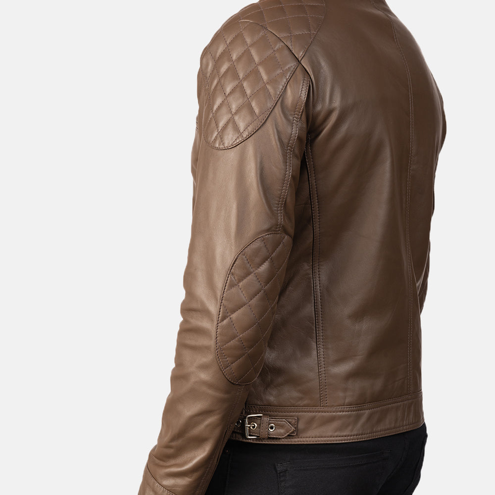 
内側ライニングビュー Showing Quilted Polyester Lining & 内側ユーティリティポケット2つ