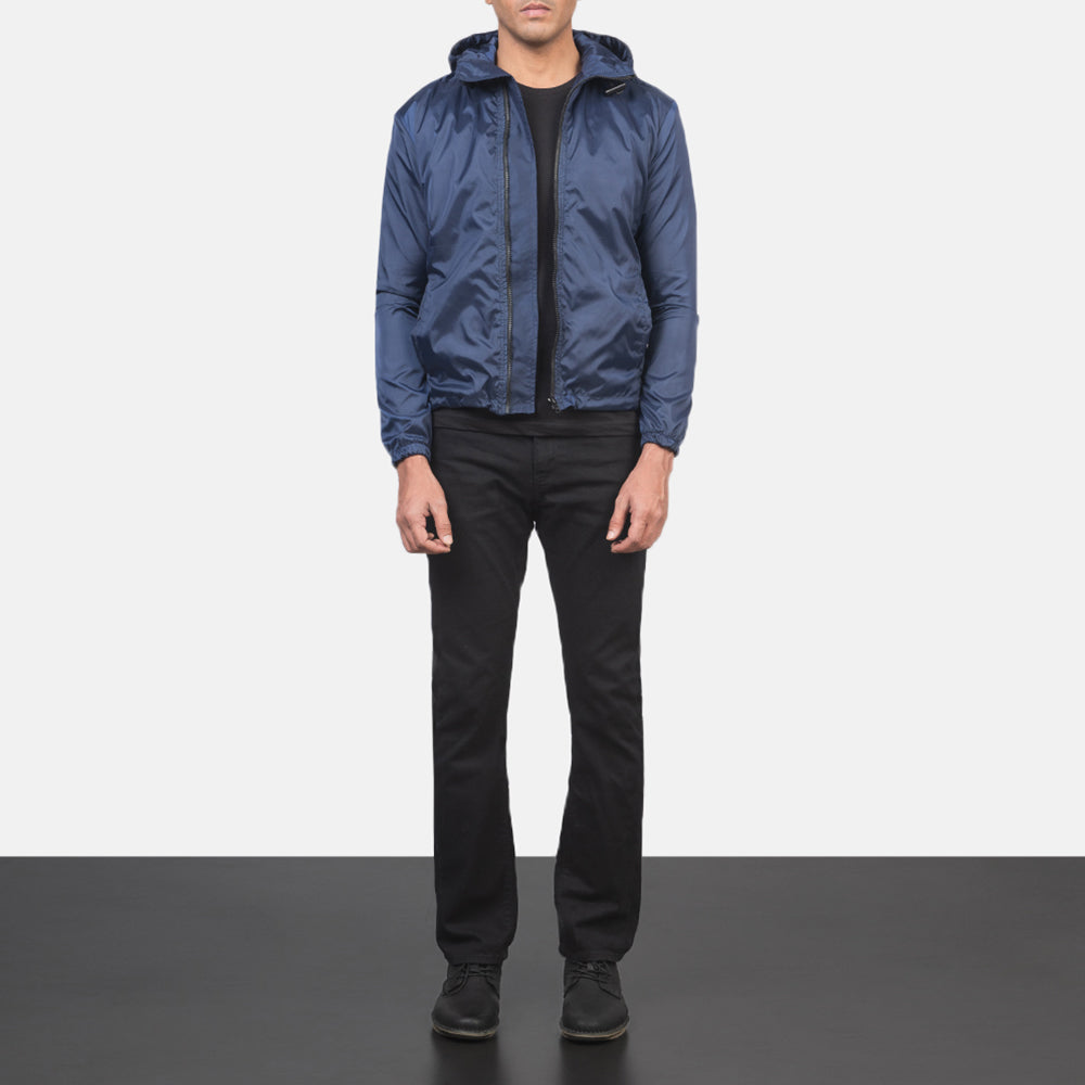 Jimmy Blue Hooded Windbreaker Jacket - 袖の立体カッティングと洗練されたテーパードフィットを見せる側面ビュー