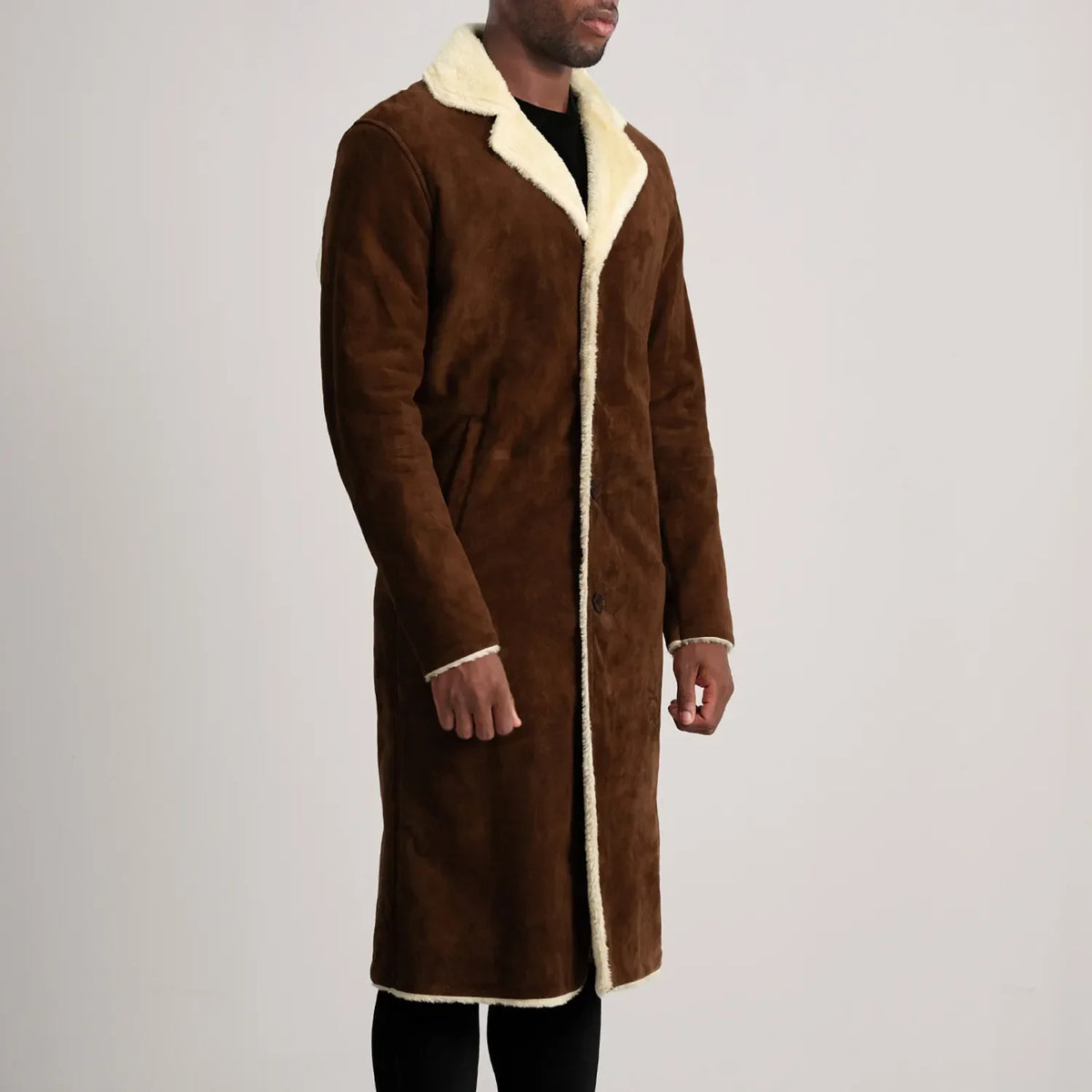 
Brown Goatskin Suede Aviator Jacket - 美しい肩のラインと裾の仕立てが際立つ背面ビュー