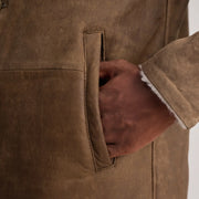 
内側ライニングビュー Showing Fully faux fur lined & 内側ユーティリティポケット2つ
