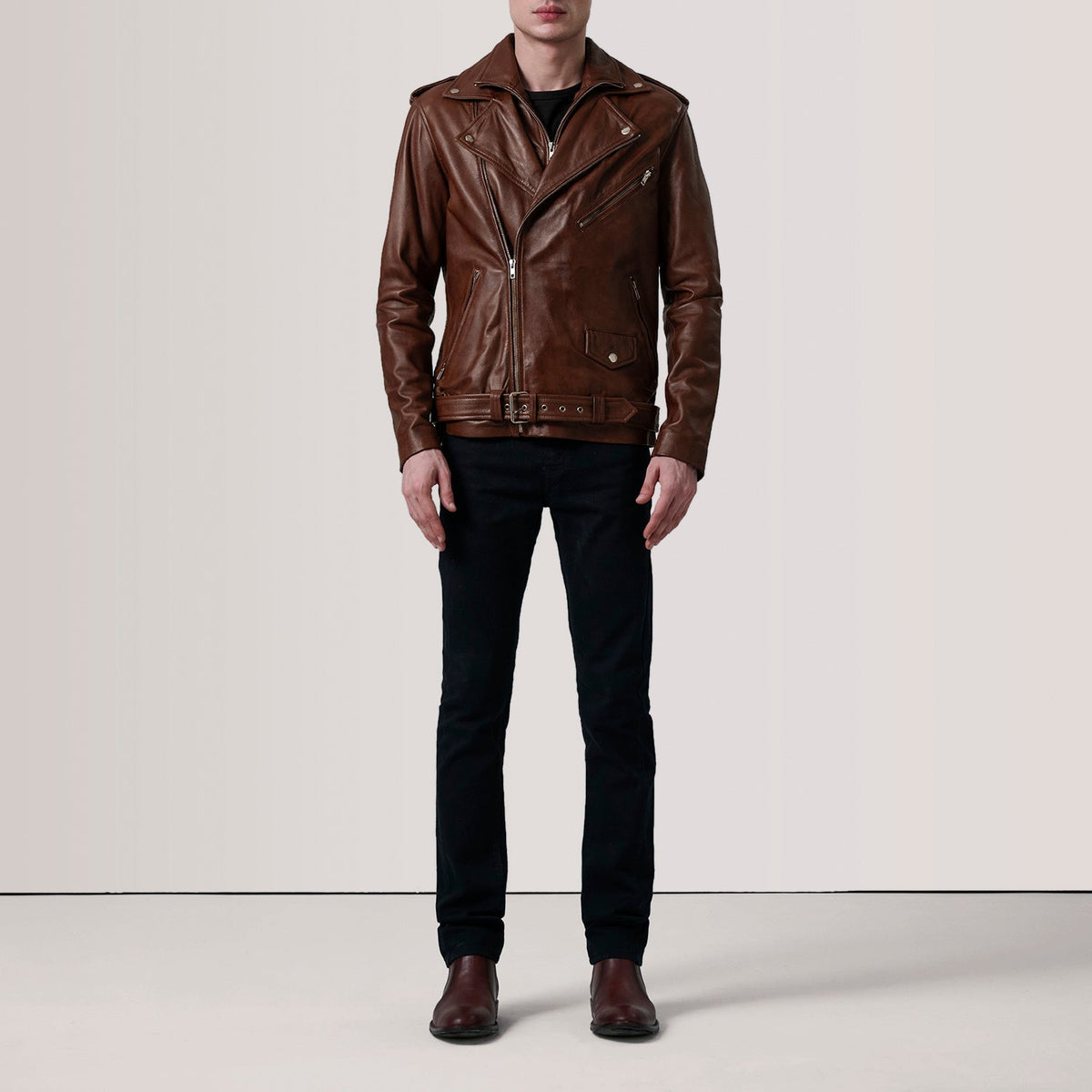 
Distressed Brown Sheepskin Burnished Biker Jacket - 美しい肩のラインと裾の仕立てが際立つ背面ビュー