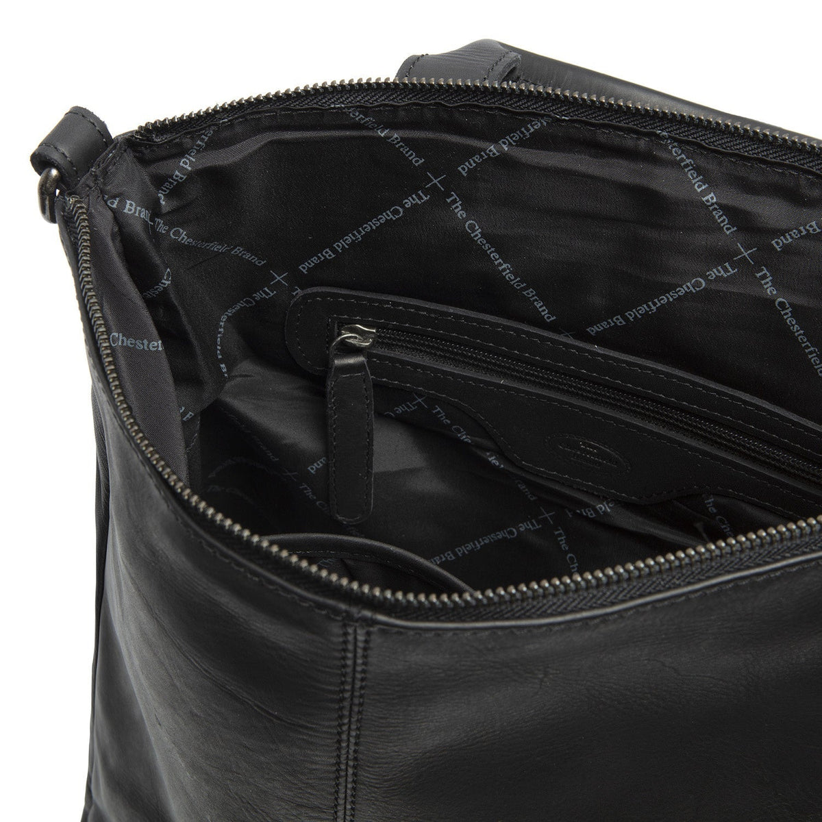 Solid Antique Brass Hardware &amp; Heavy-Duty Dual Zipper Detail on Manchester Full-Grain Leather Backpack レディース