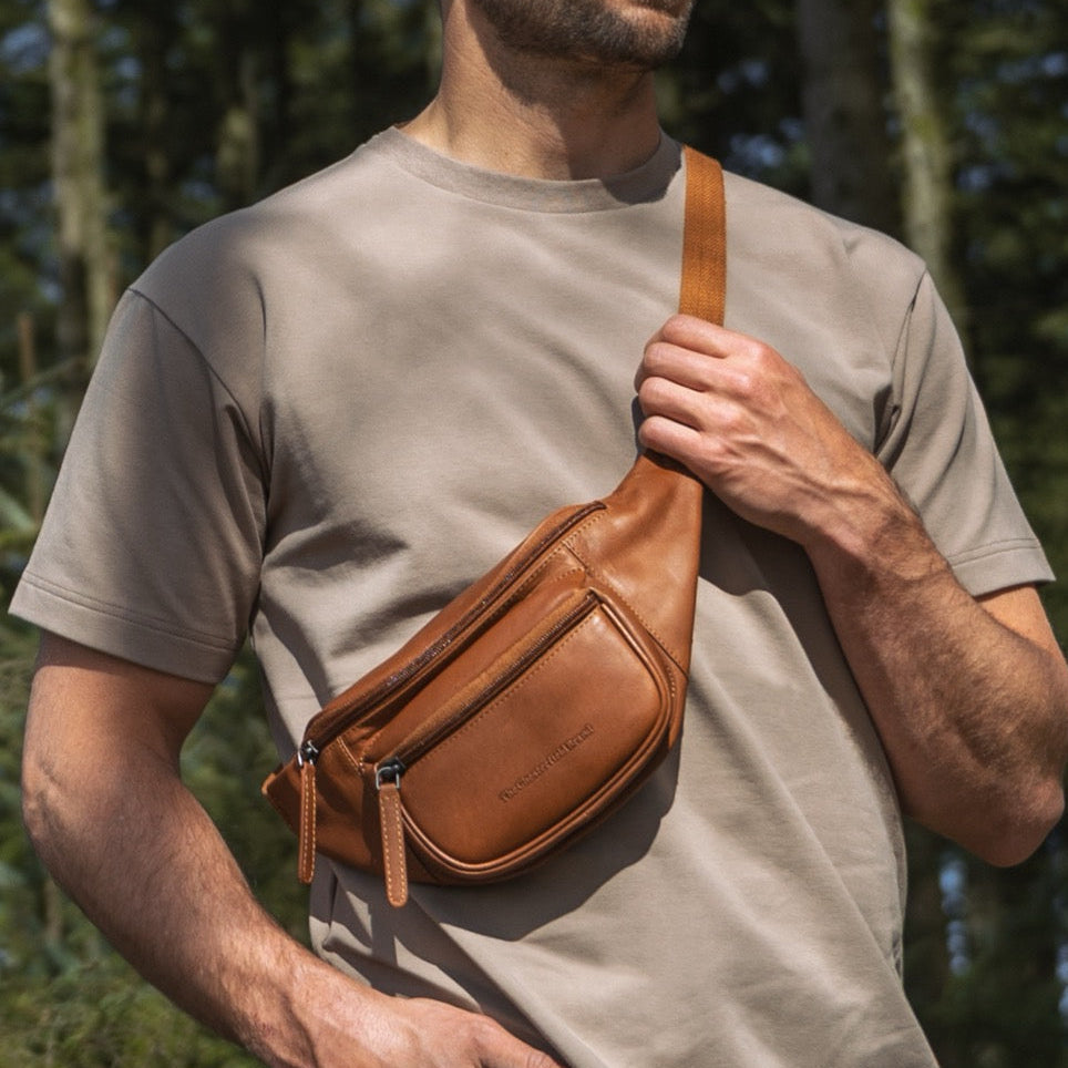 Jack Full-Grain Leather Belt Bag レディース – alternate product view 2