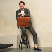 Salvatore Full-Grain Leather Briefcase メンズ – alternate product view 3