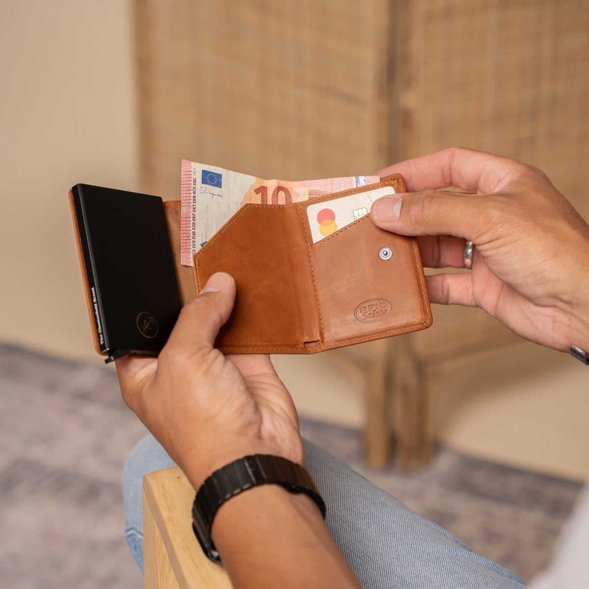Lancaster Full-Grain Leather Card Holder レディース – alternate product view 3