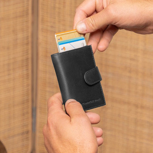 Leipzig Full-Grain Leather Card Holder レディース