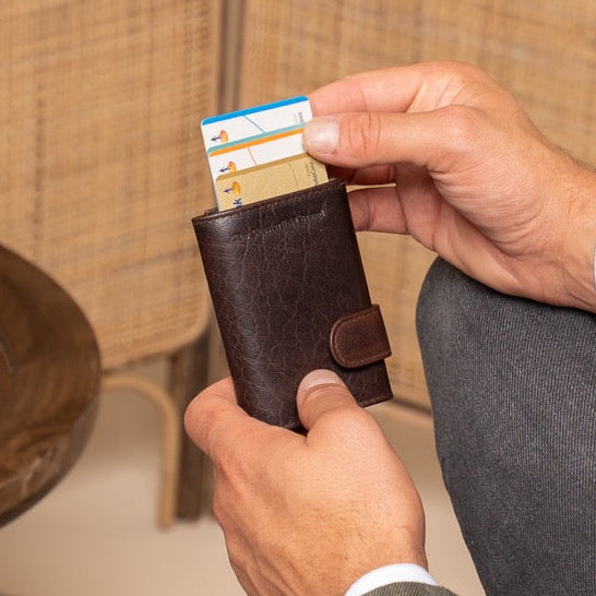 Mannheim Full-Grain Leather Card Holder レディース – alternate product view 2