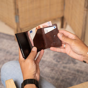 Paris Full-Grain Leather Card Holder レディース – alternate product view 3