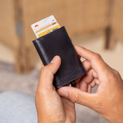 Paris Full-Grain Leather Card Holder レディース – alternate product view 2