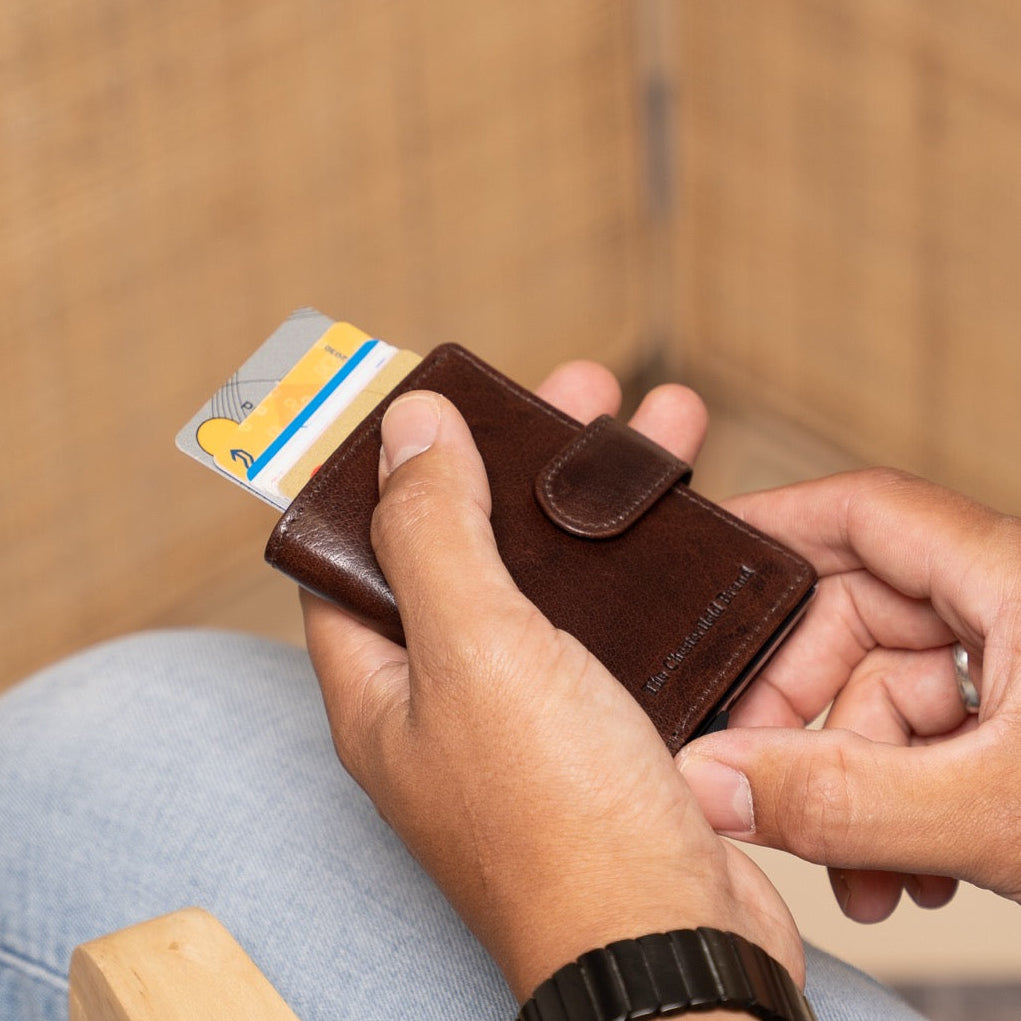 Prague Full-Grain Leather Card Holder レディース – alternate product view 2